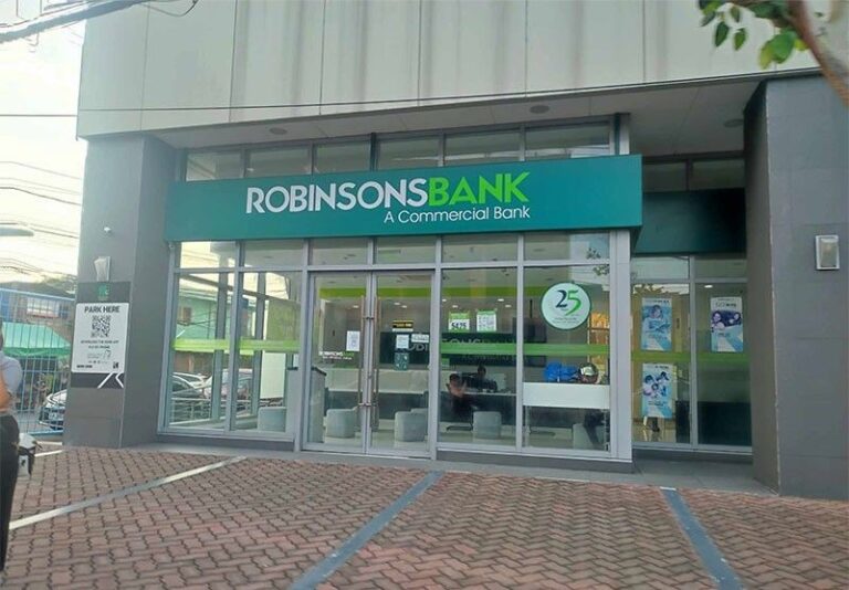 Facade shot of Robinsons Bank building.