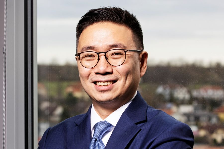 Rodolfo "Dino" ML Siason appointed as Deutsche Bank's Chief Country Officer and Head of the Corporate Bank for the Philippines.
