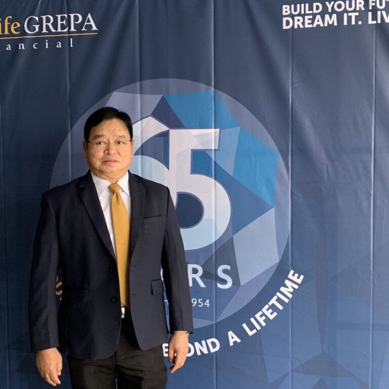 Ismael Sandig, President and CEO of Top Bank