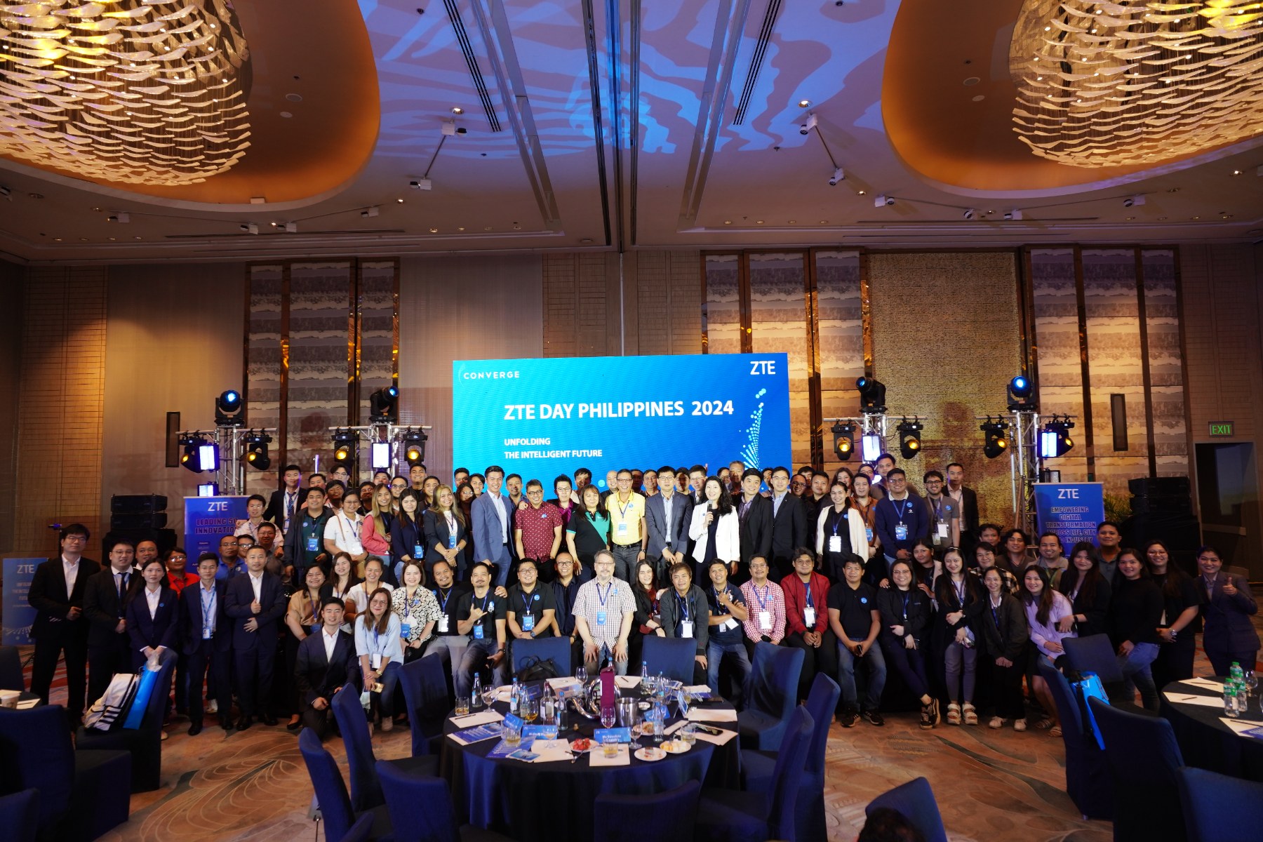 Executives of ZTE Philippines and CONVERGE during the unveiling of the Wi-Fi ONU at Shangri-La The Fort