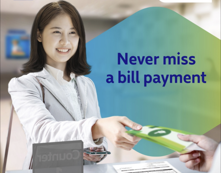 A female employee never misses a payment with Metrobank's M Connect