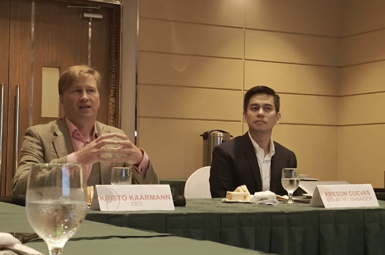 Wise CEO Kristo Käärmann (left), together with Areson Cuevas, Country Manager of Wise Philippines, during the media briefing