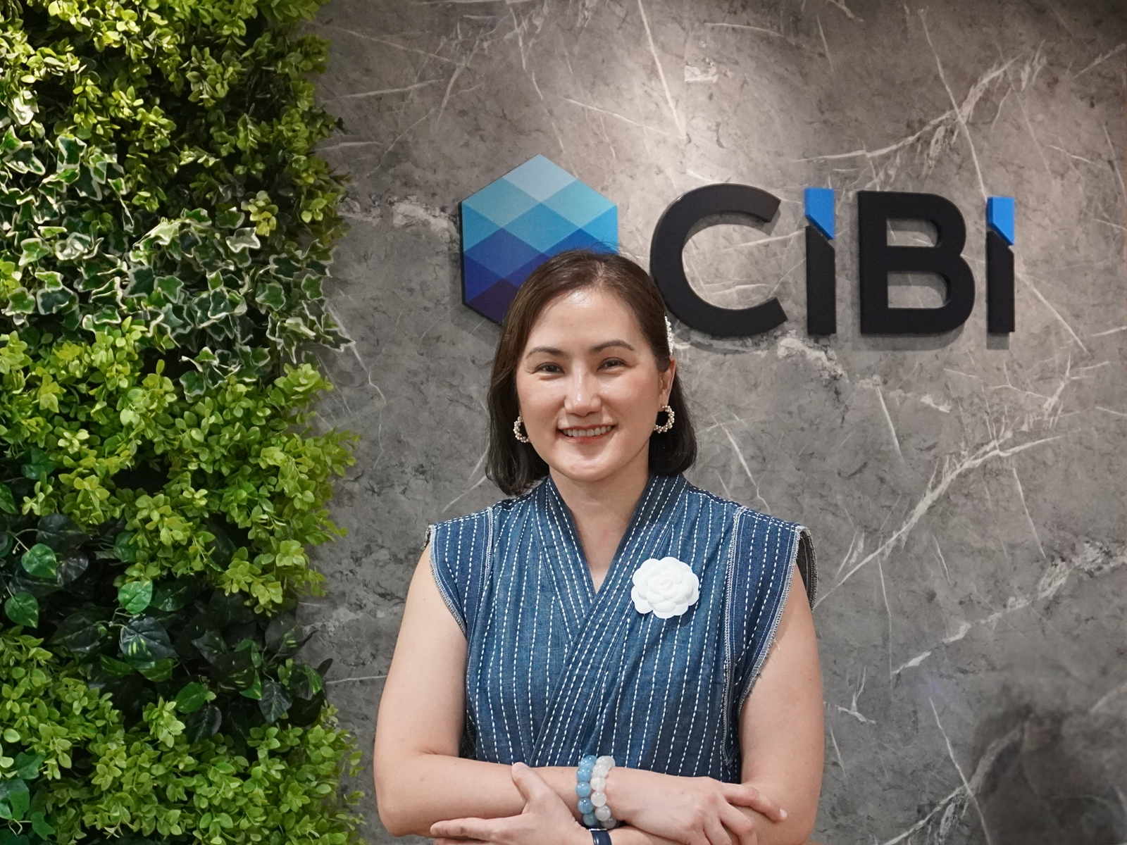 Credit score expert Edith "Eds" Roberto challenges the Philippines' debt trap narrative on credit