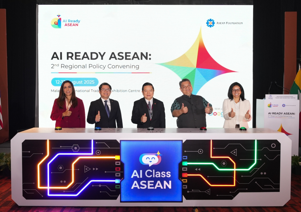 Photo shows Sapna Chadha (left), Vice President, Southeast Asia and South Asia Frontier, Google Asia Pacific, while doing the thumbs up sign together with other dignitaries at the AI Ready ASEAN 2025