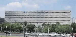 Image of the BSP building ion Manila as the PH central bank warns against fraudulent financing entity, tightens oversight and expands financial access