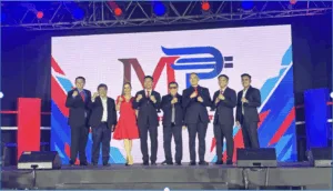 Photo opps of Pacquiao going digital: “Manny Pay” enters PH payments arena