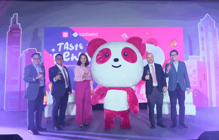 Left to Right: EastWest CEO Jerry Ngo, foodpanda PH’s CFO and Finance Director Lhecks De Castro, EastWest SVP and Consumer Lending Product Lab Head Mia Tamayo, foodpanda Philippines’ Managing Director Daniel Jaramillo, and Visa Philippines’ Country Manager Jeff Navarro