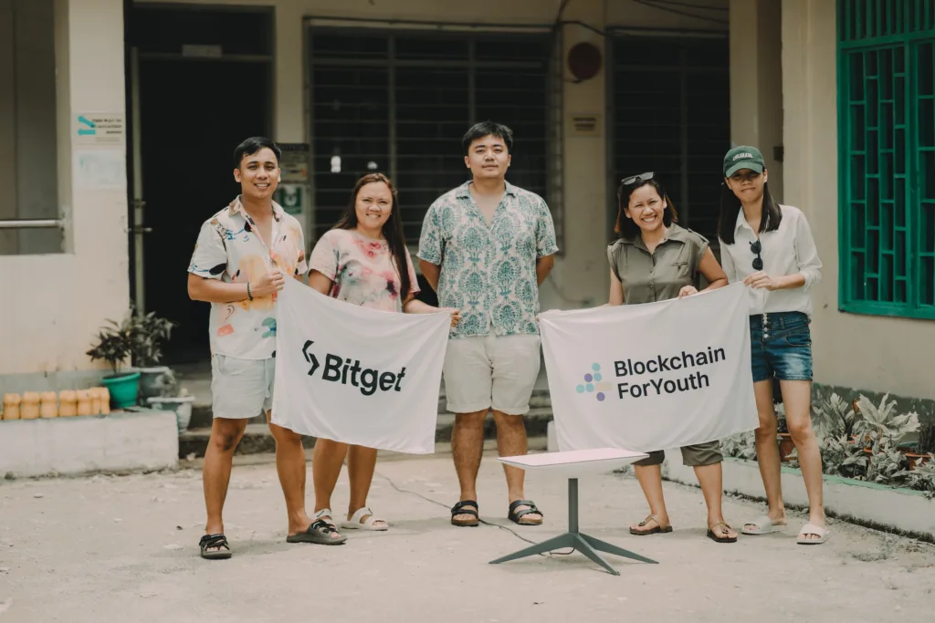 Bitget brings Starlink-powered internet to over 7,300 students in remote Philippine islands 2 Lasala Integrated School Bitget provided high speed internet connection