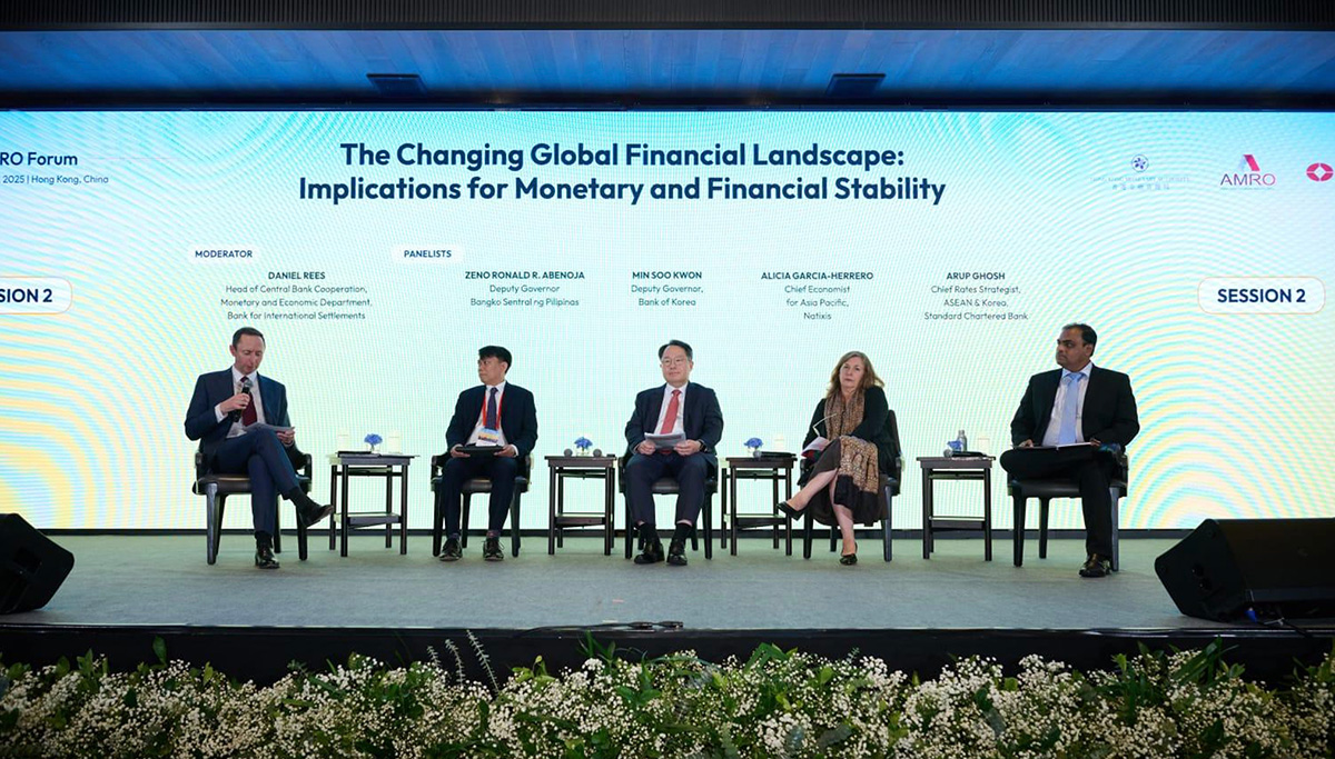 BSP Deputy Governor Zeno Ronald R. Abenoja together with the other panelists during the 4thASEAN+3 Economic Cooperation and Financial Stability Forum (AMRO Forum) in Hong Kong