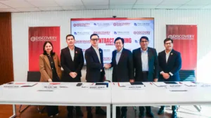 Executives of Discovery Capital Finance Corporation and PHILGUARANTEE during the MOA-signing aimed at expanding SME financing nationwide