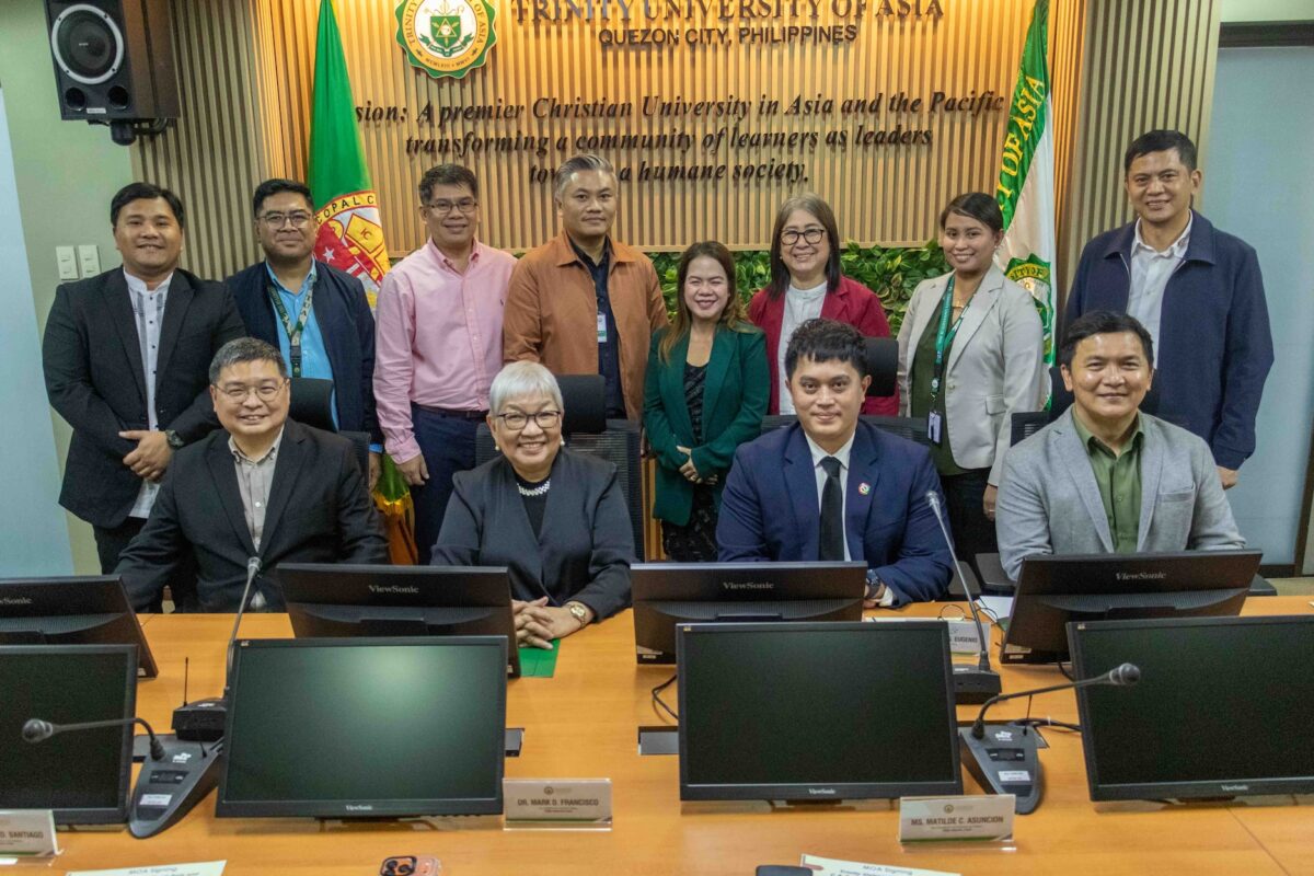 Photo of C&E ALS and Trinity University of Asia execs as they partner to roll out Canvas LMS, microcredentials development