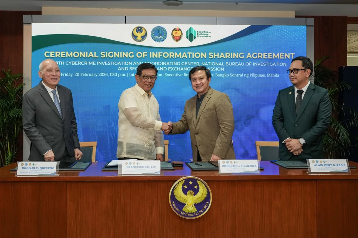 Photo shows (from left): Securities and Exchange Commission (SEC) Commissioner Rogelio V. Quevedo, SEC Chairperson Francisco ED. Lim, BSP General Counsel Figueroa, and BSP Director Regis.