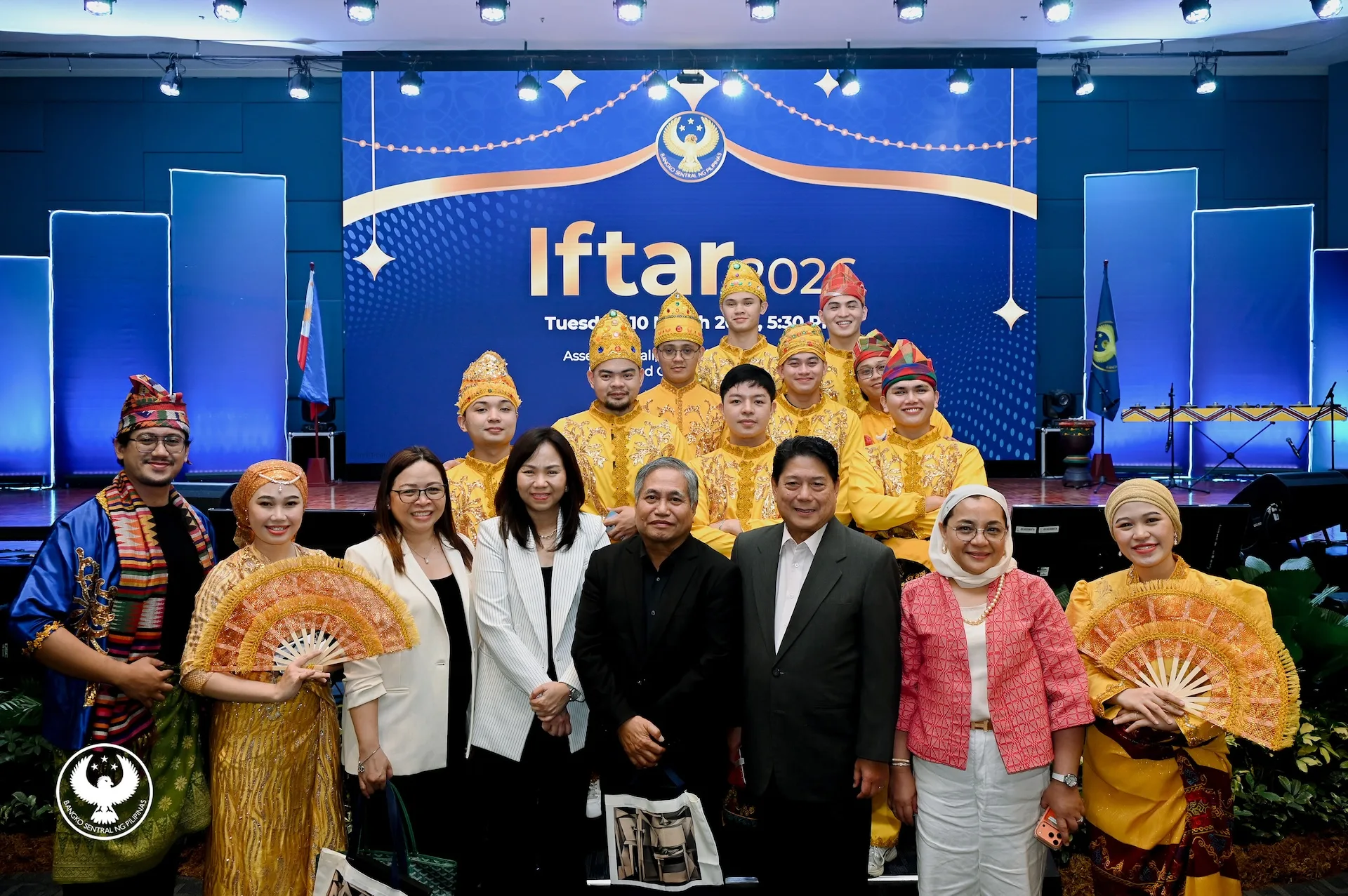 Islamic banking and finance stakeholders gather for Iftar at the BSP head office in Manila