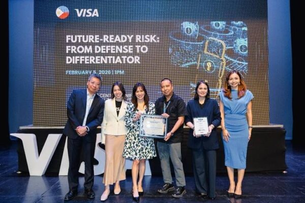 Executives of Visa and RCBC as they mark risk and security milestone with Philippine Security Champion award