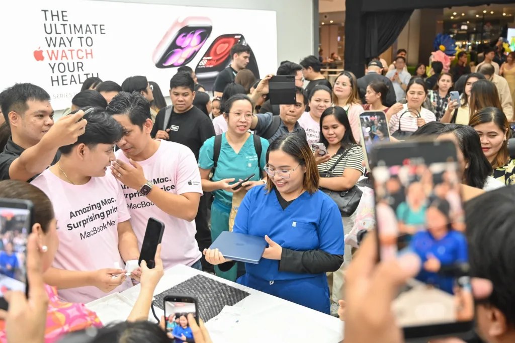 The first buyer of Macbook Neo at Digimap has been in line since Wednesday afternoon