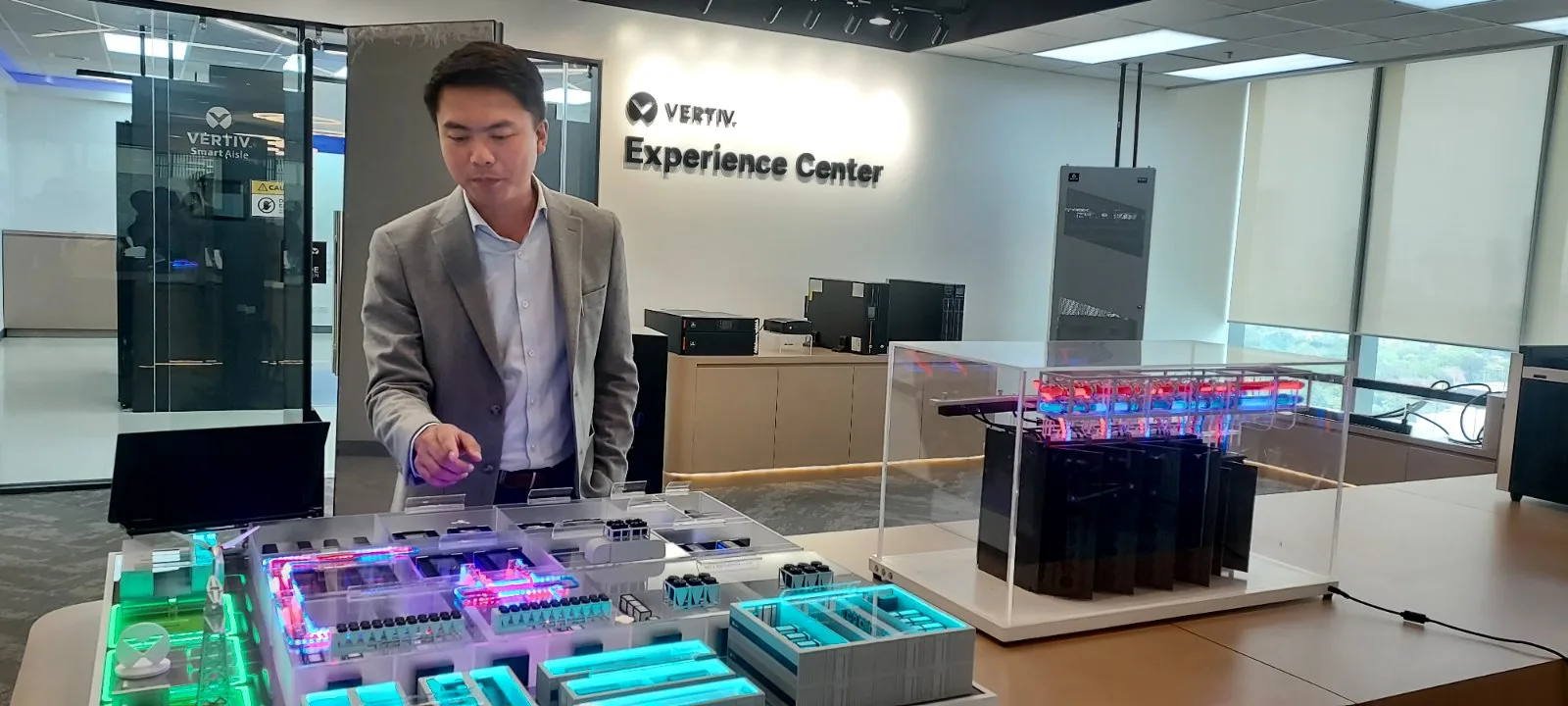 H eyes ‘data hub’ status as DICT likens country to global chokepoint; Vertiv sees AI-driven growth