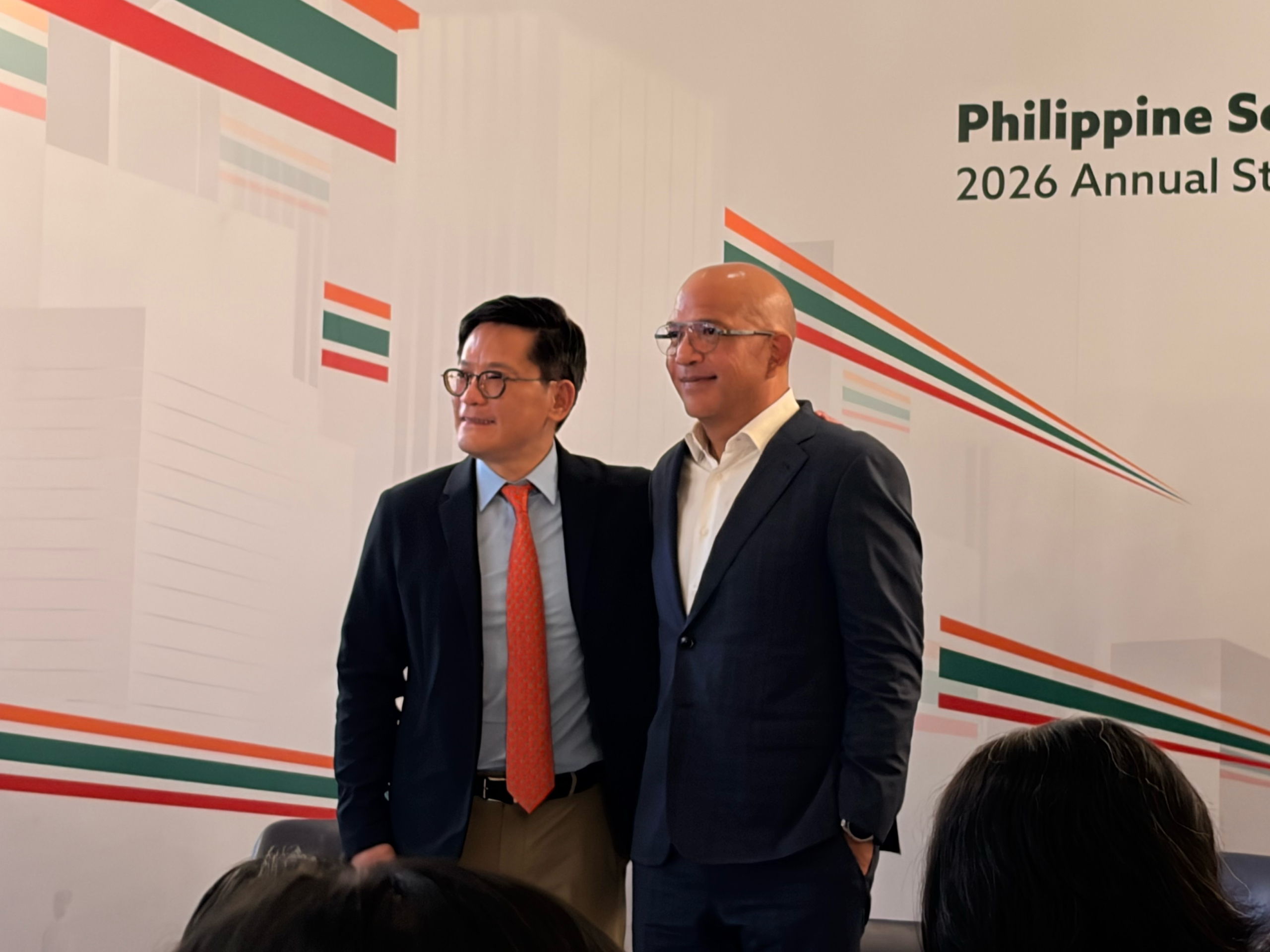 7-Eleven: Philippine Seven President Mr. Richard Lee and Chairman Mr. Jose Victor Paterno