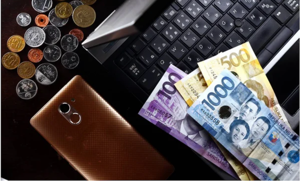 How do I choose a digital bank in the Philippines?